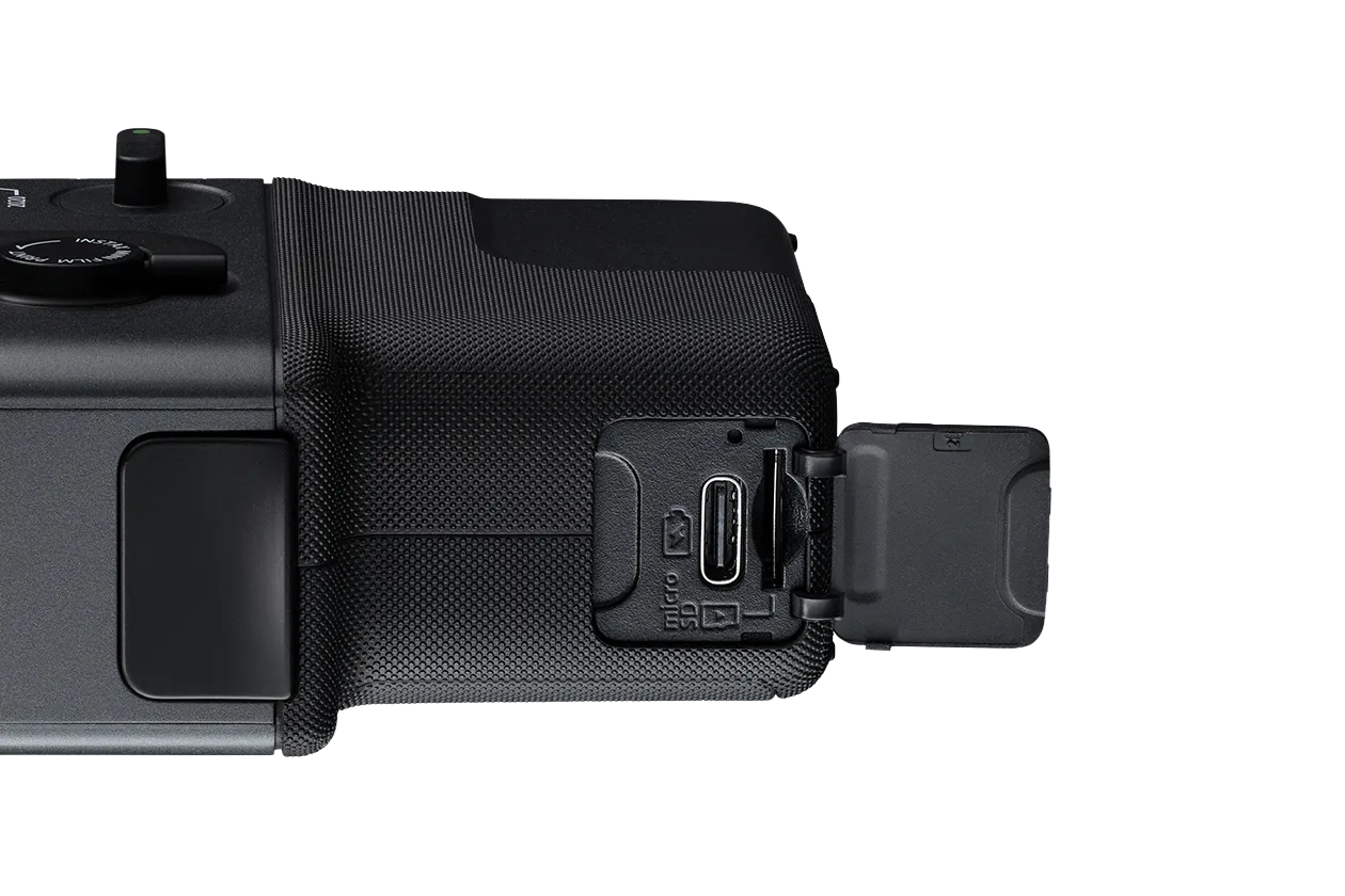 USB-C & Micro SD Slot